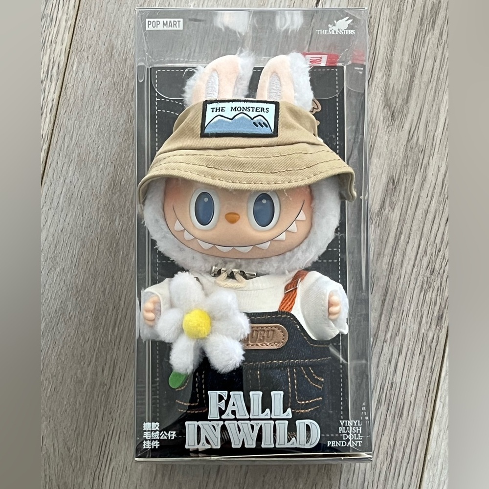POP MART Labubu THE MONSTERS FALL IN WILD Vinyl Plush Keychain Toy New